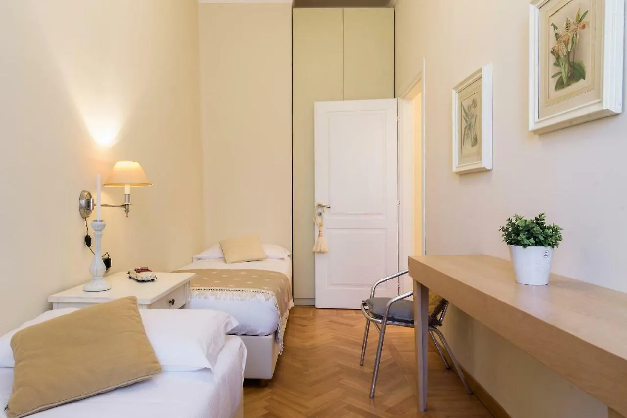 Palazzo Garibaldi - Myhomeinكومو شقة